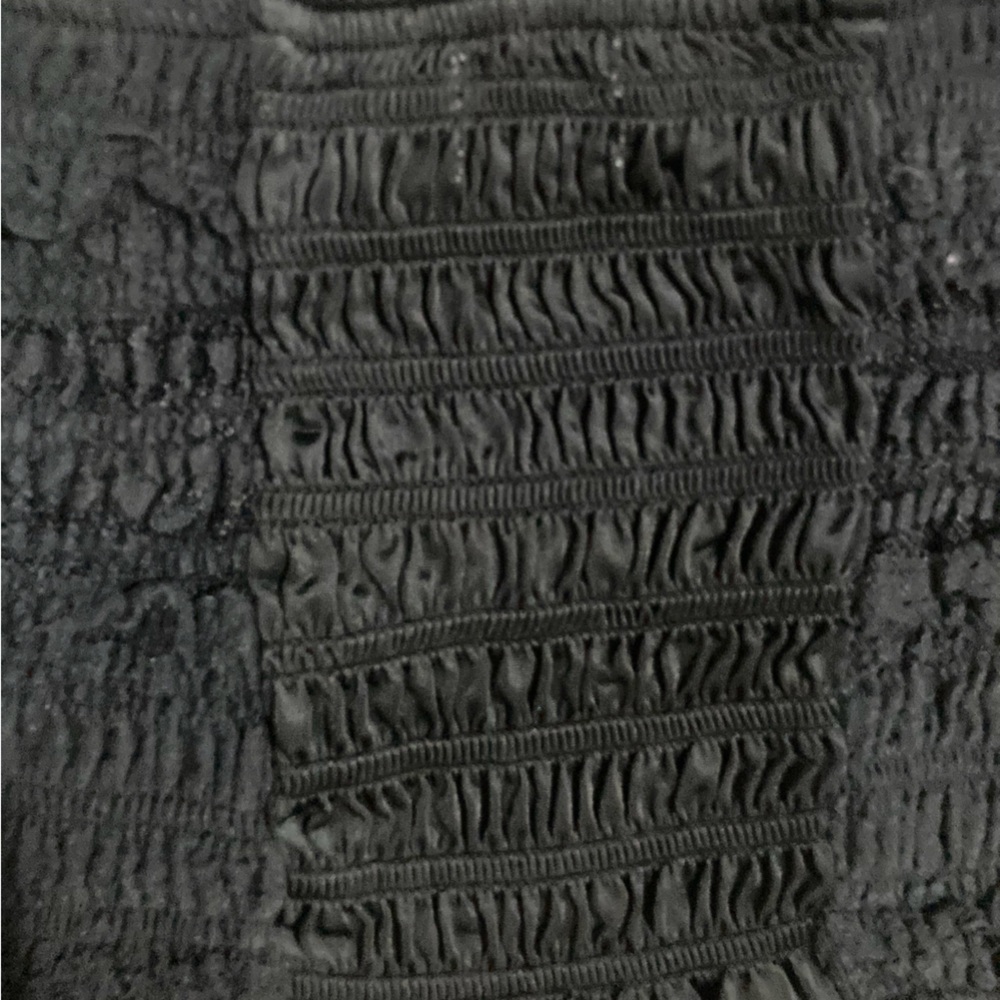 Urban Outfitters  Top Black Smocked Fabric with Ties - Picture 5 of 5